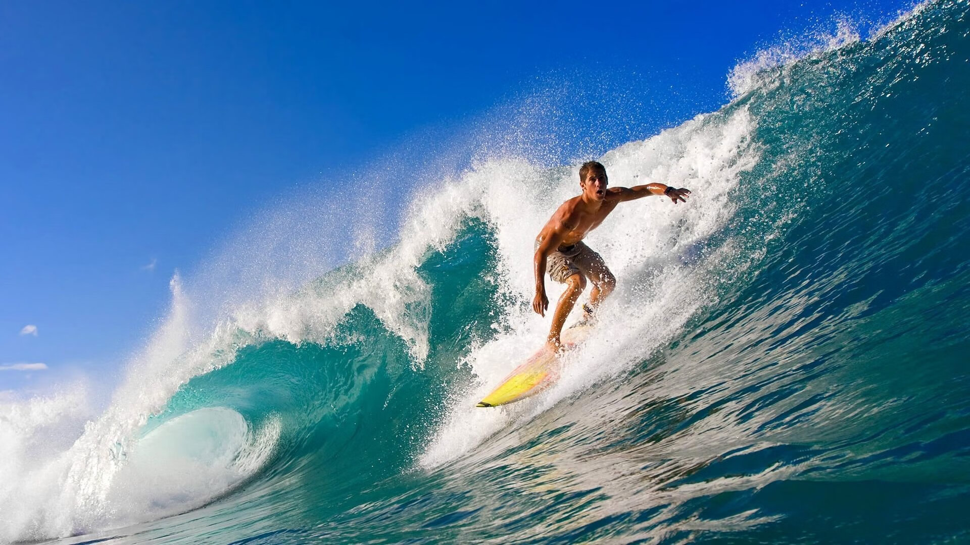 萨拉赫超车F1赛道，尼日利亚打穿英格兰，当体育叙事在平行宇宙中碰撞